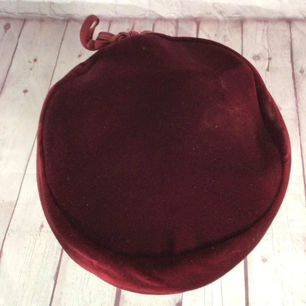 Vintage New York Best & Co. Designed for AMY Burgundy Hat - Picture 5 of 7
